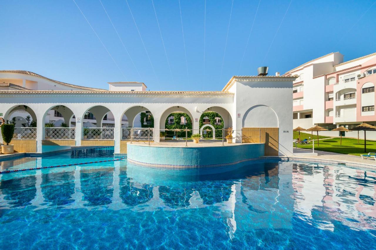 Praia Da Rocha, Vila Rosa, T1, Piscinas, Parqueamento E Internet By Ig Portimão Exterior foto